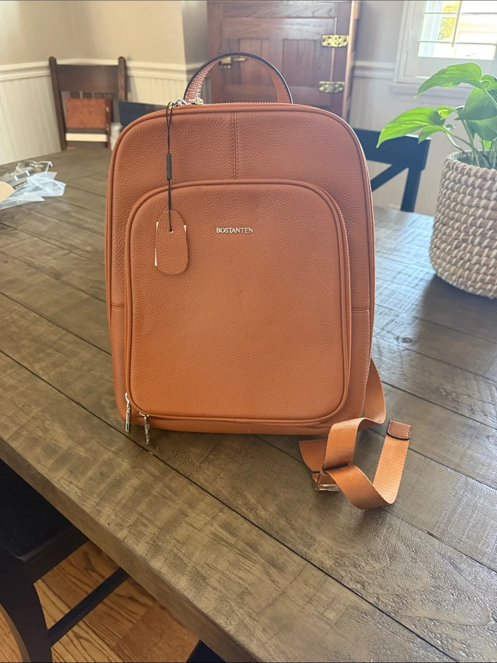 Bostanten Pebbled Leather  laptop Backpack in Tan
